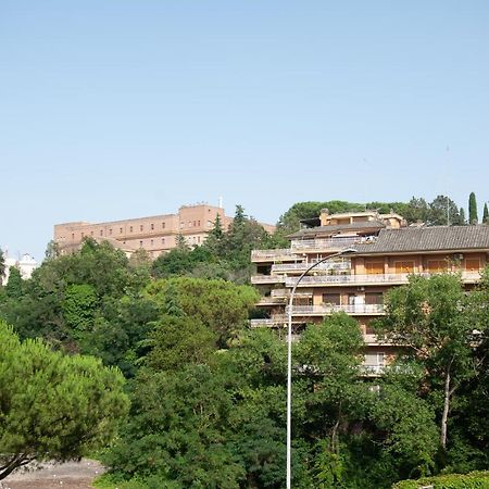 Roma Hub One Villa Luaran gambar