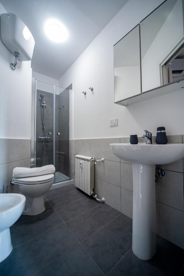 Roma Hub One Villa Luaran gambar