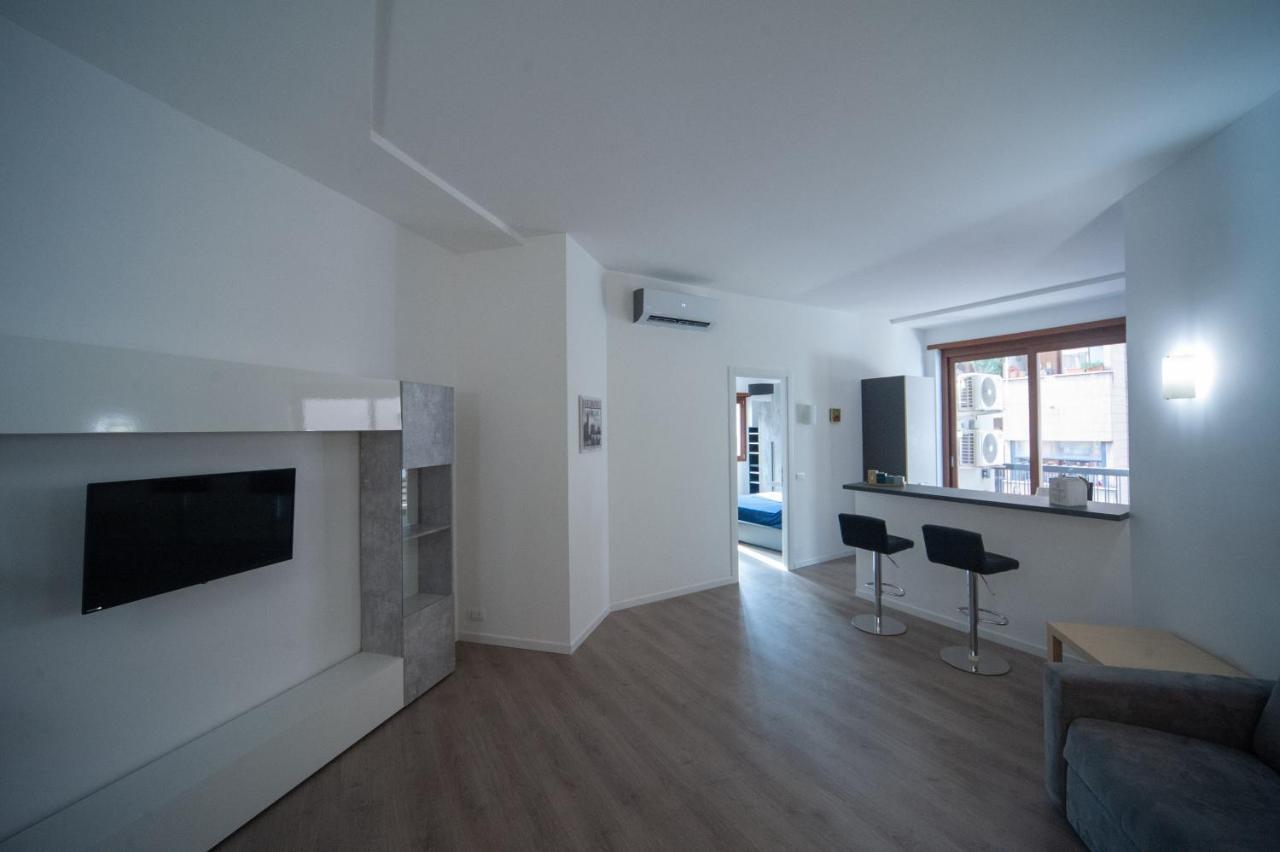 Roma Hub One Villa Luaran gambar