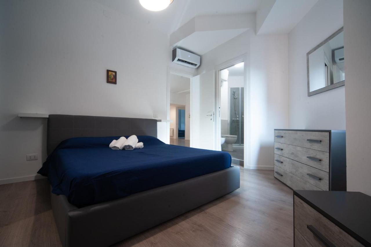 Roma Hub One Villa Luaran gambar